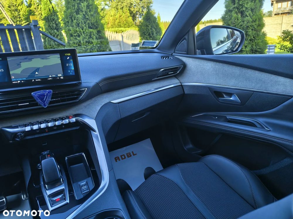 Peugeot 3008 1.6 PureTech Hybrid PHEV GT S&S EAT8 - 24