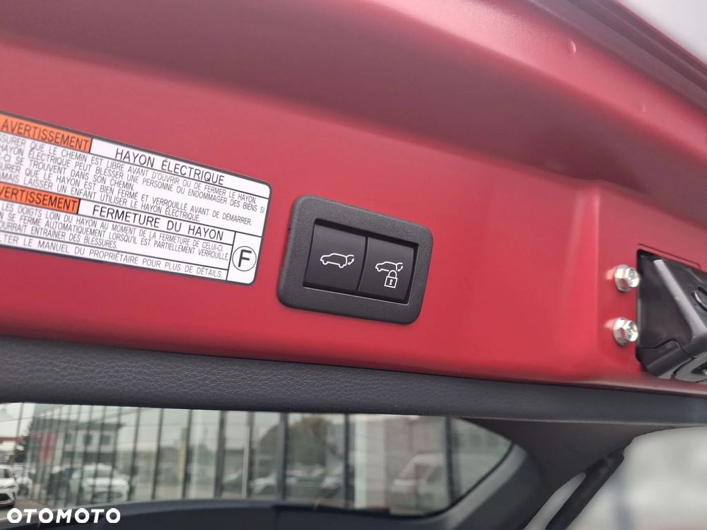 Toyota Corolla Cross - 21