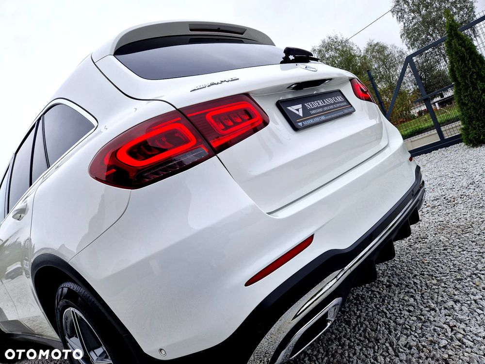 Mercedes-Benz GLC - 31