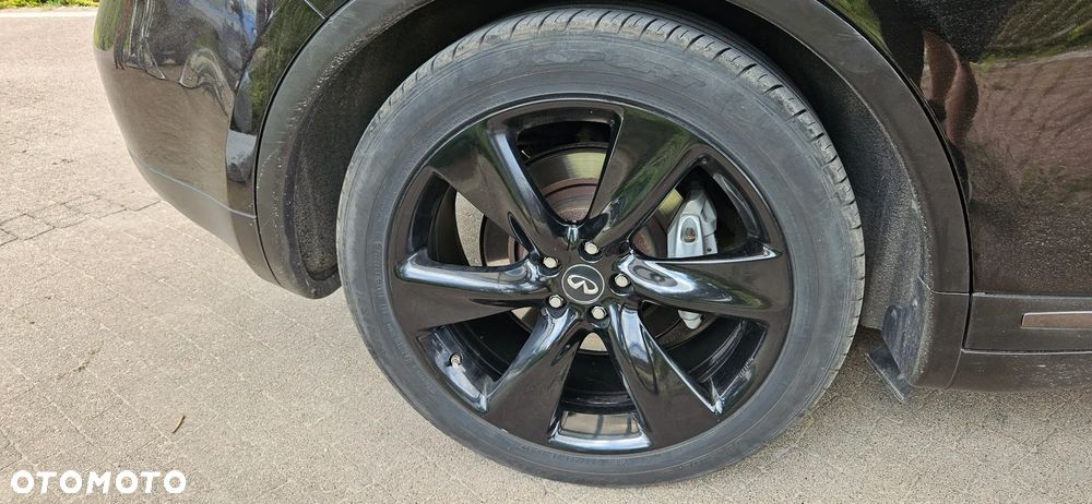 Infiniti QX70 3.7 S Premium - 28