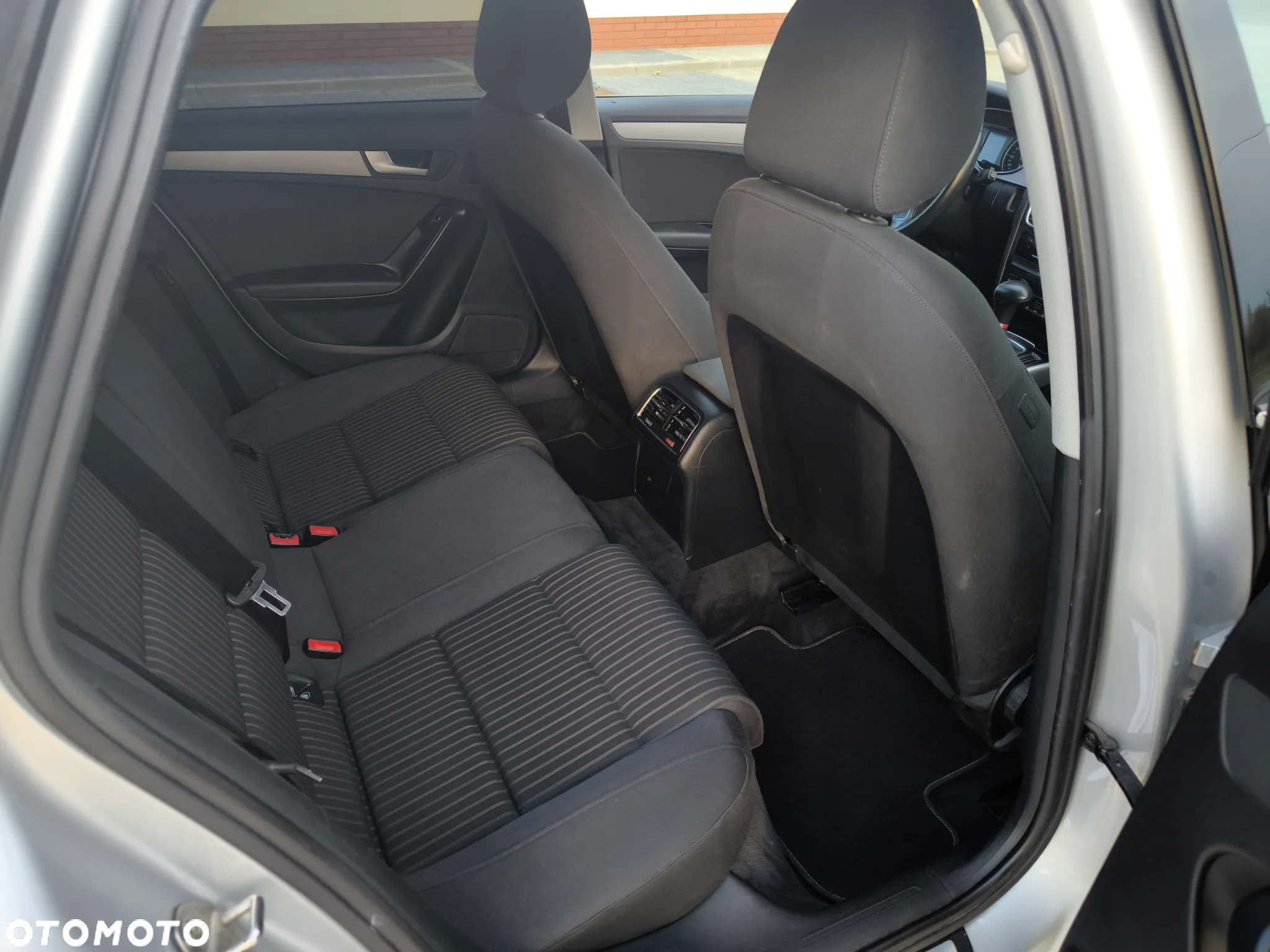 Audi A4 ver-2-0-tdi-multitronic - 4