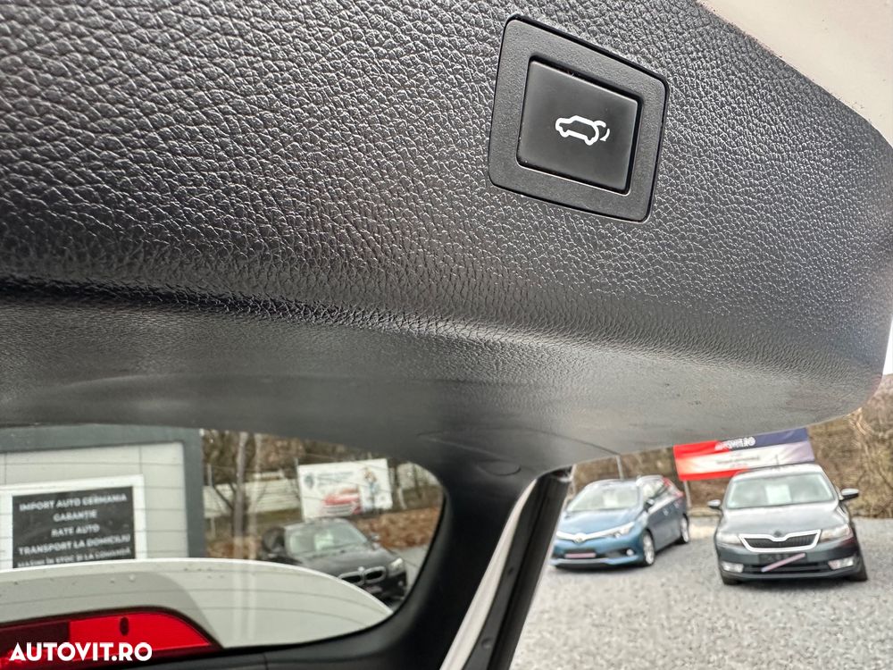 Hyundai i40 Kombi 1.7 CRDi DCT Premium - 15