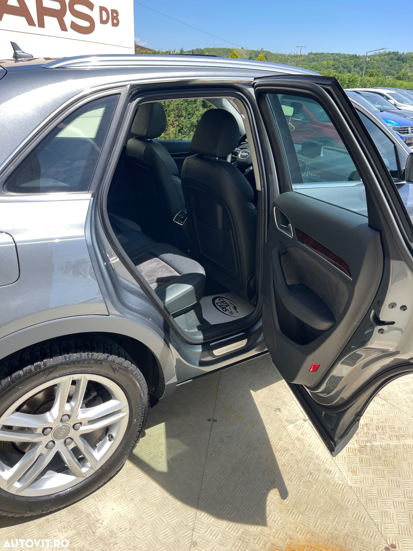 Audi Q3 2.0 TDI Quattro S tronic design - 22