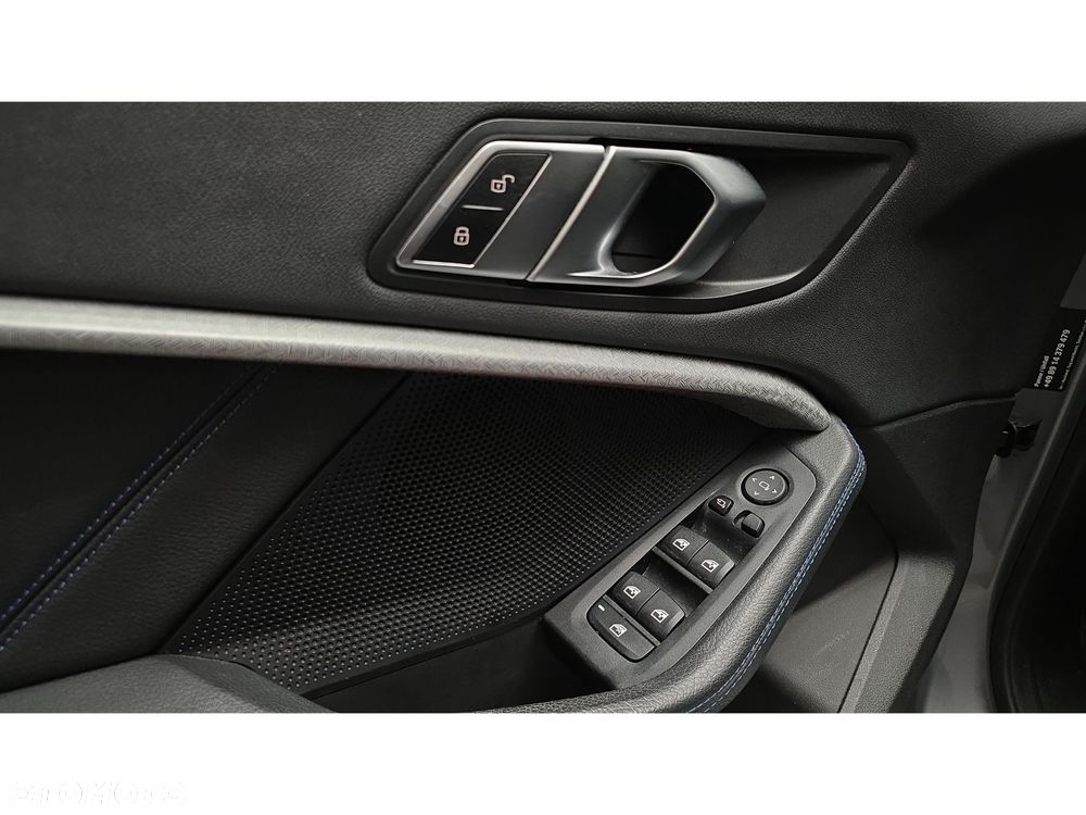 BMW Seria 2 218i M Sport - 28