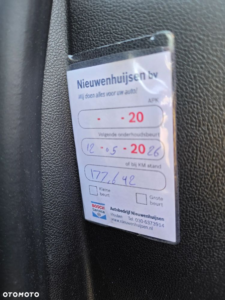 Ford Focus 1.5 EcoBoost Active X - 12