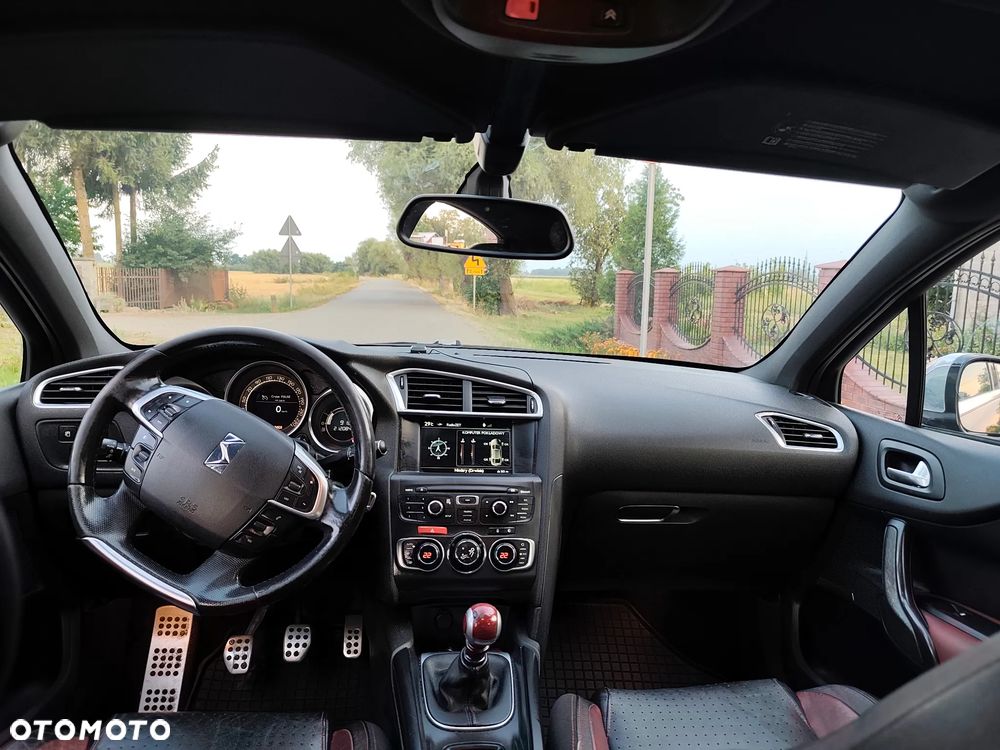 Citroën DS4 2.0 HDi SportChic - 11