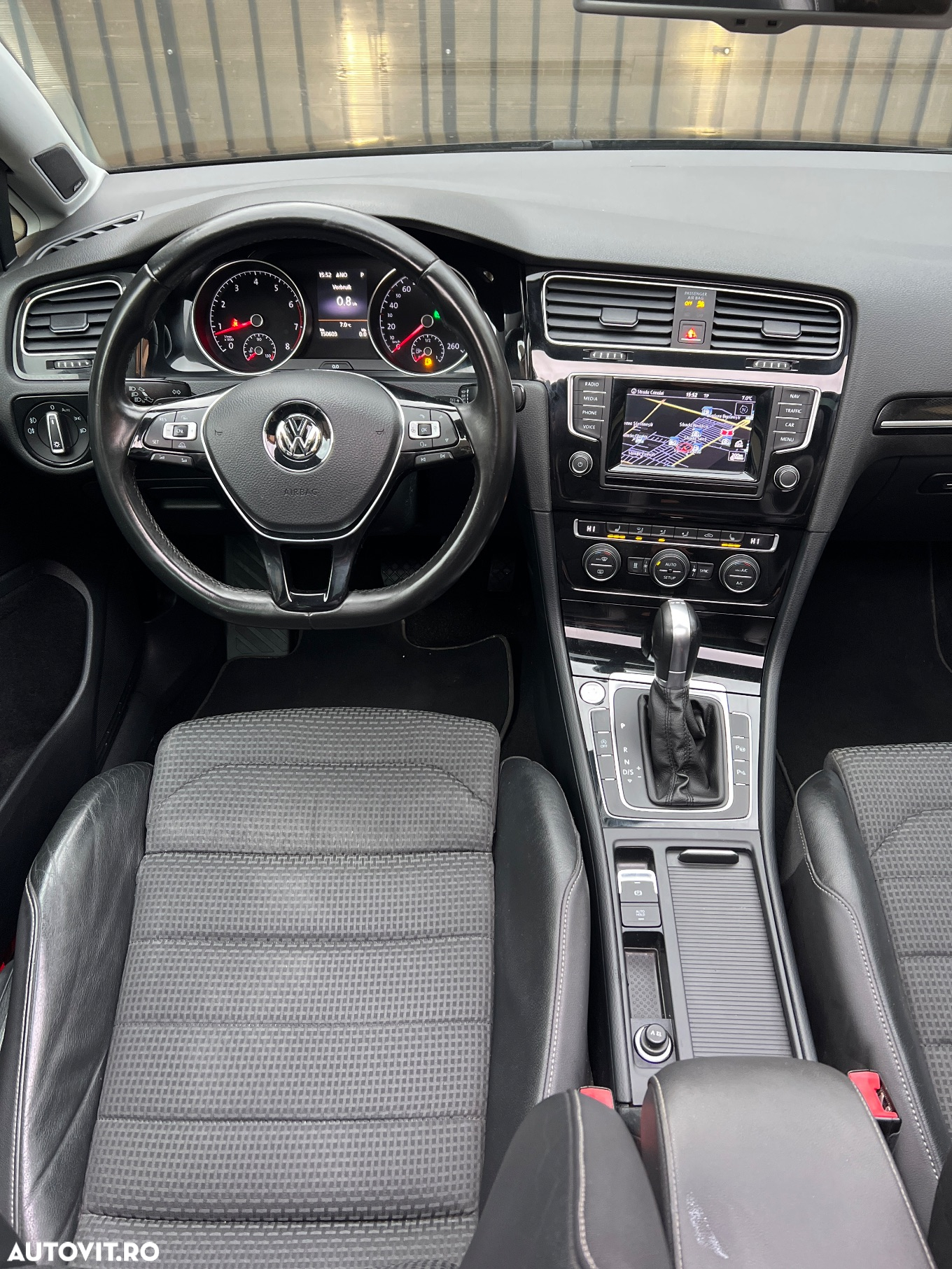 Volkswagen Golf 1.4 TSI BlueMotion Technology DSG Highline - 6