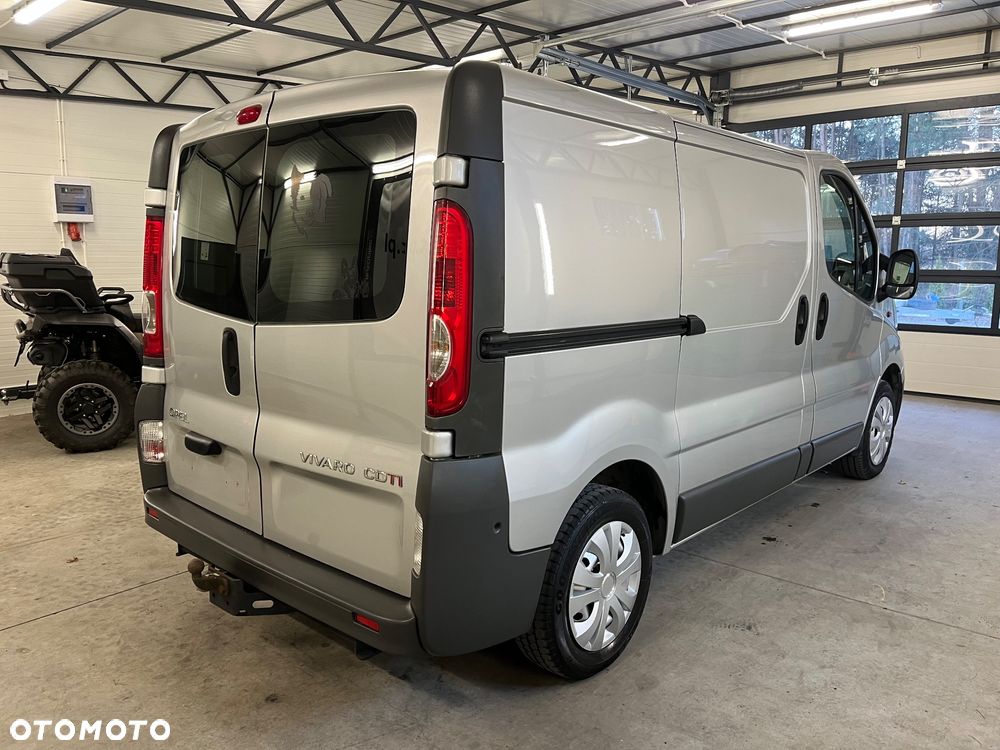 Opel Vivaro - 6