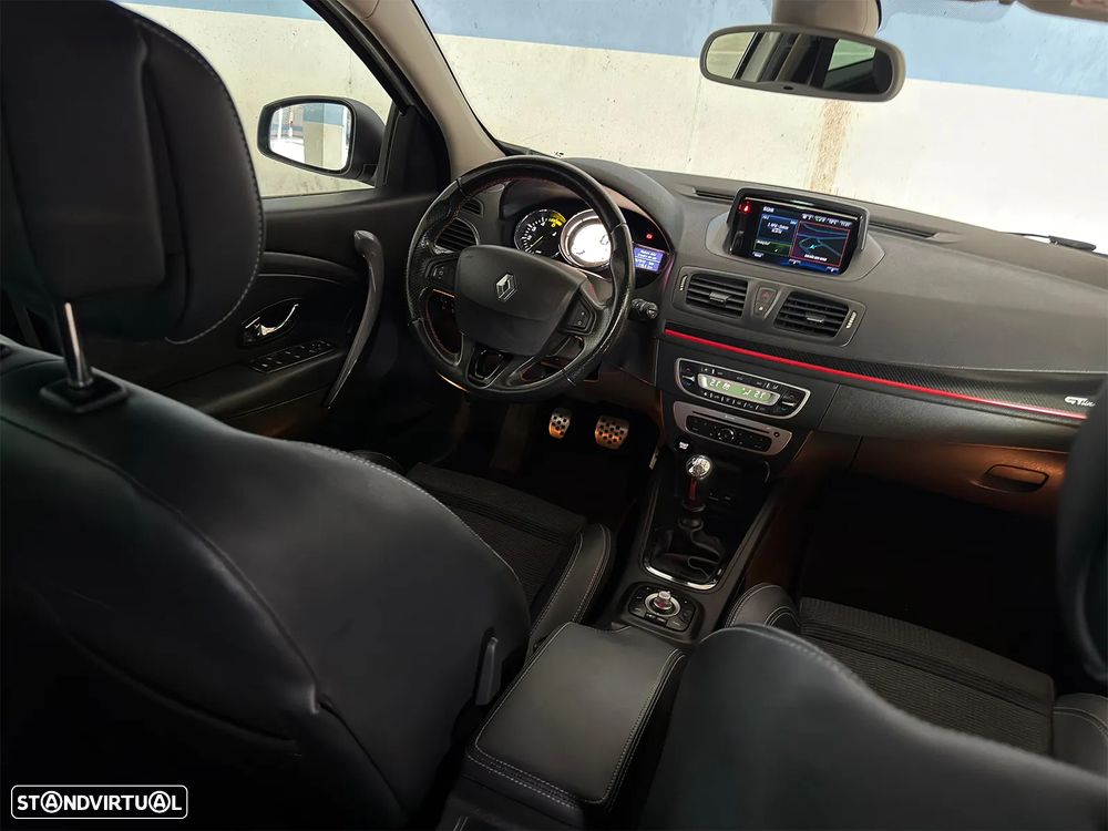 Renault Mégane Sport Tourer 1.5 dCi GT Line SS - 9