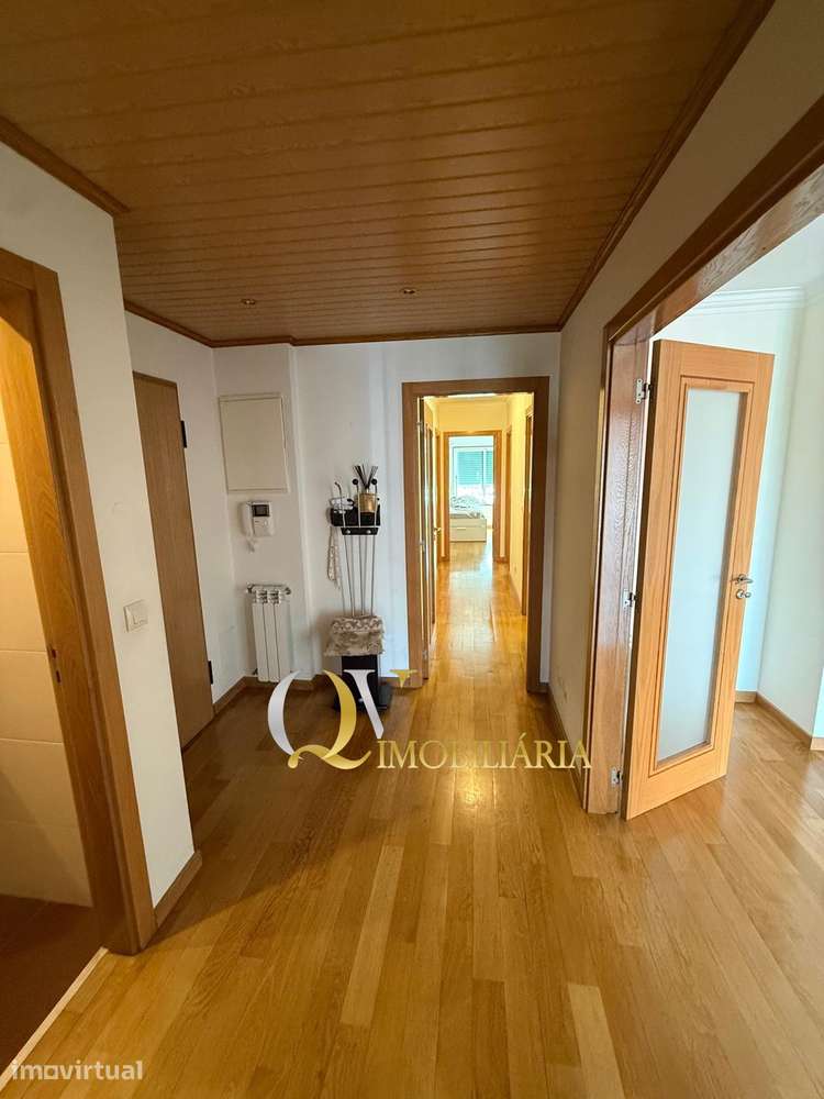 Apartamento T3+1 para arrendamento sito no Arneiro, S.Domingos de Rana - Grande imagem: 2/35