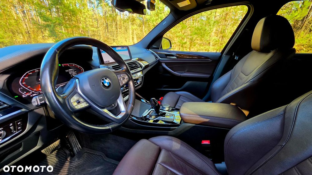 BMW X3 xDrive20d Luxury Line - 21