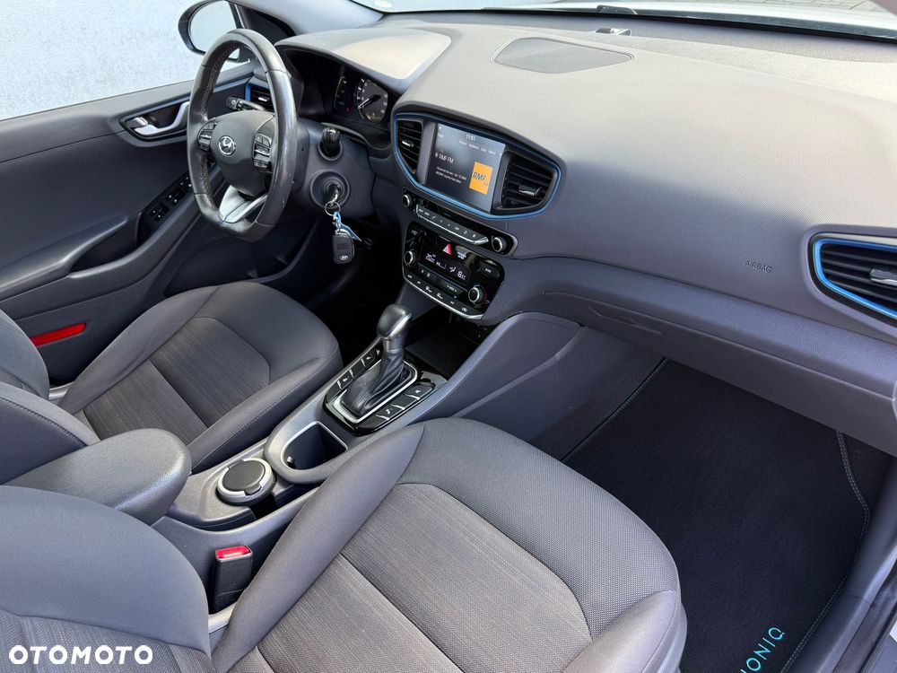 Hyundai IONIQ 1.6 GDI Style - 25