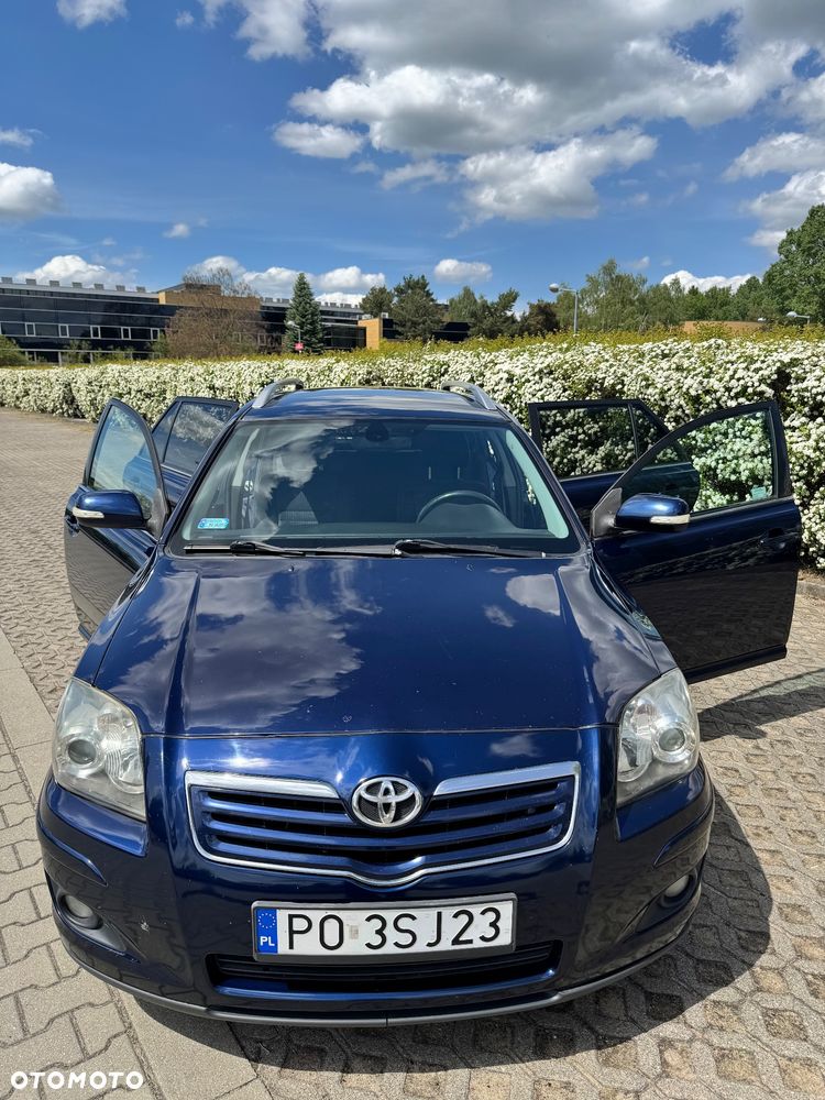 Toyota Avensis 2.0 D-4D Sol - 12
