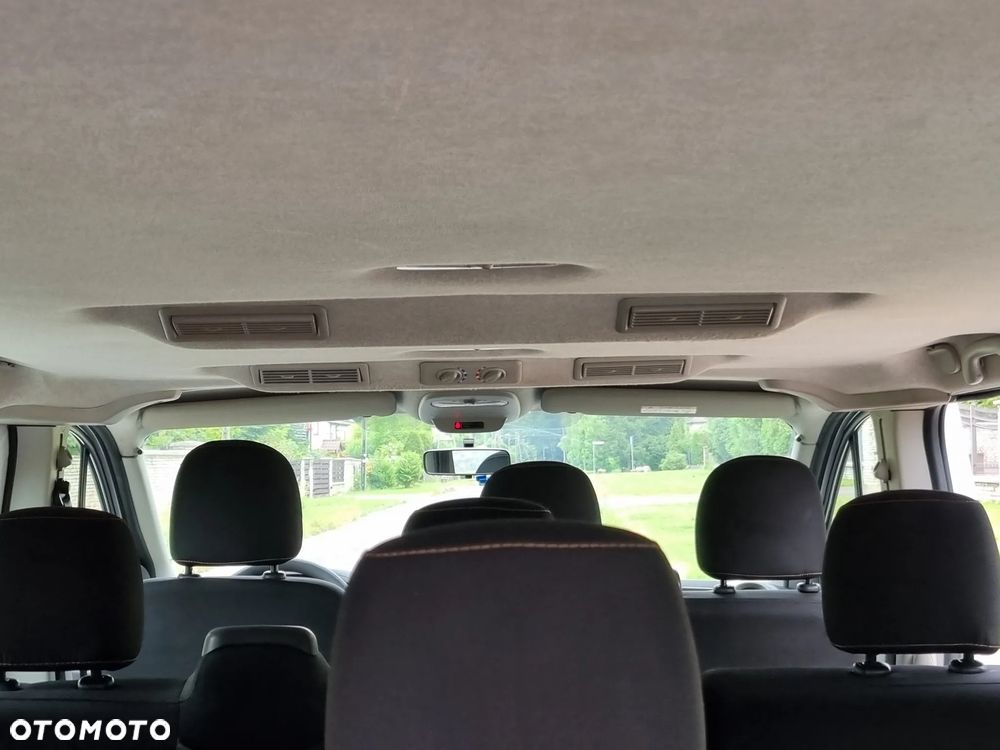 Renault Trafic - 21