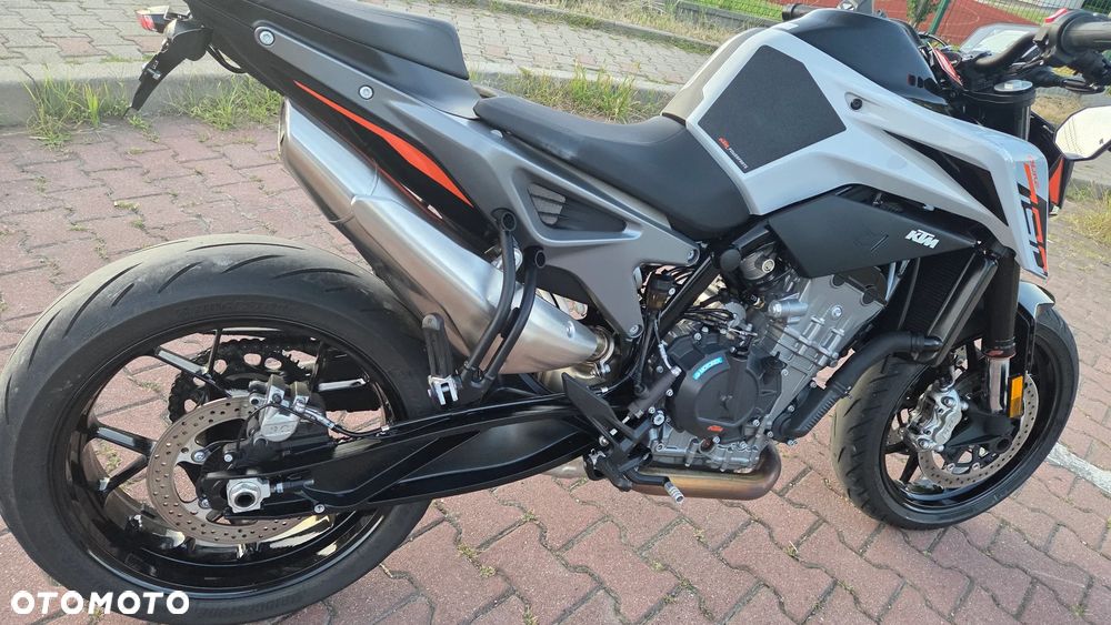KTM Duke 790 - 12