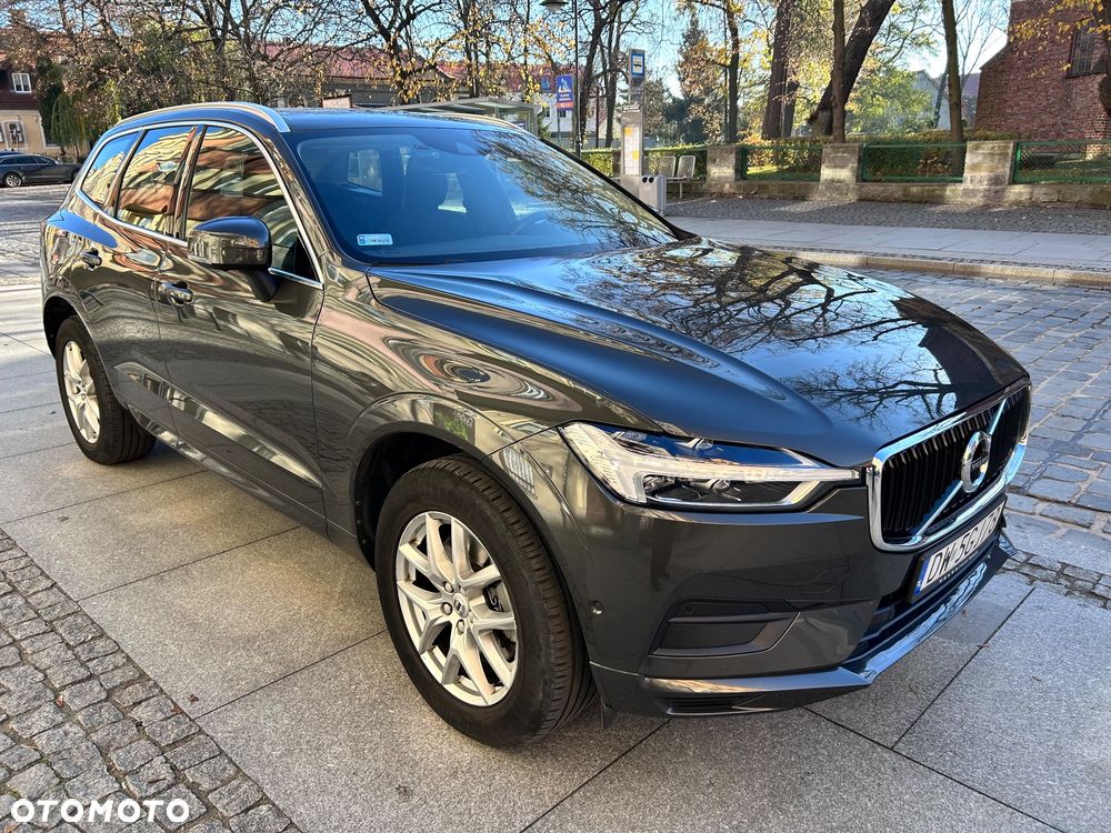 Volvo XC 60 B5 D AWD Momentum Pro - 1