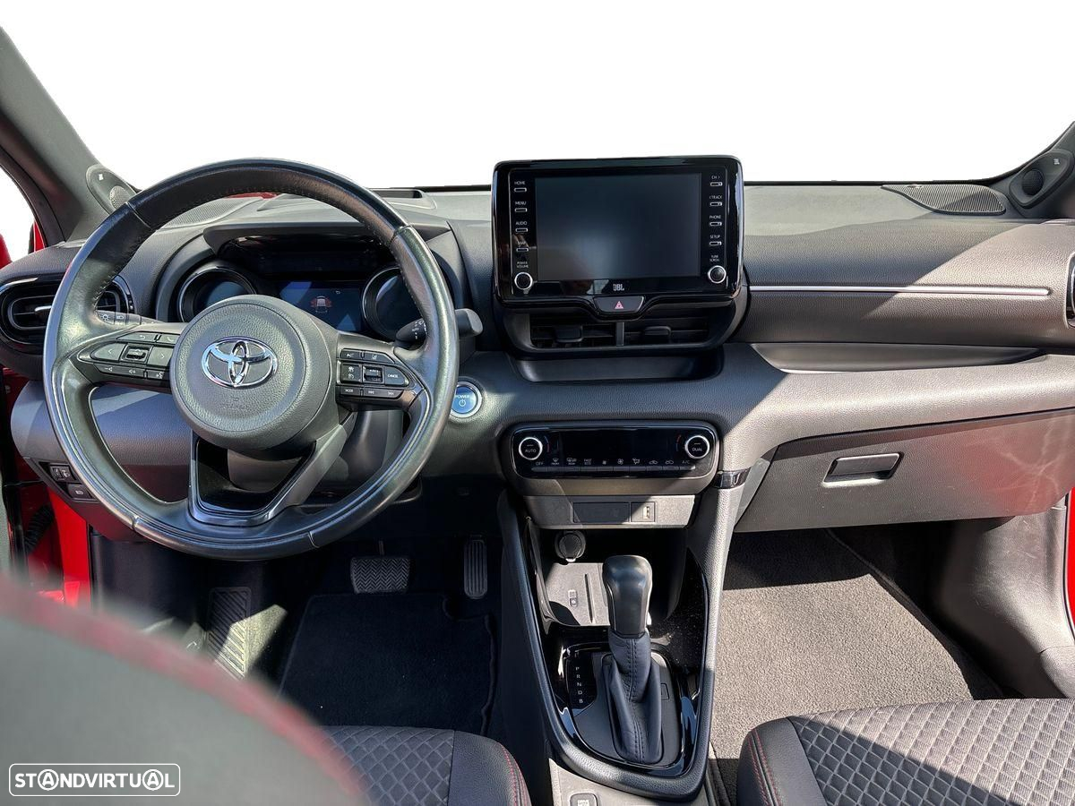 Toyota Yaris - 8
