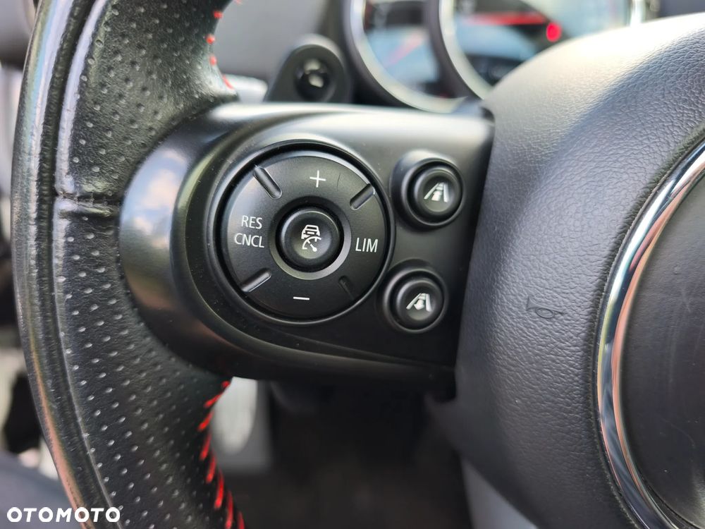MINI John Cooper Works All4 - 24