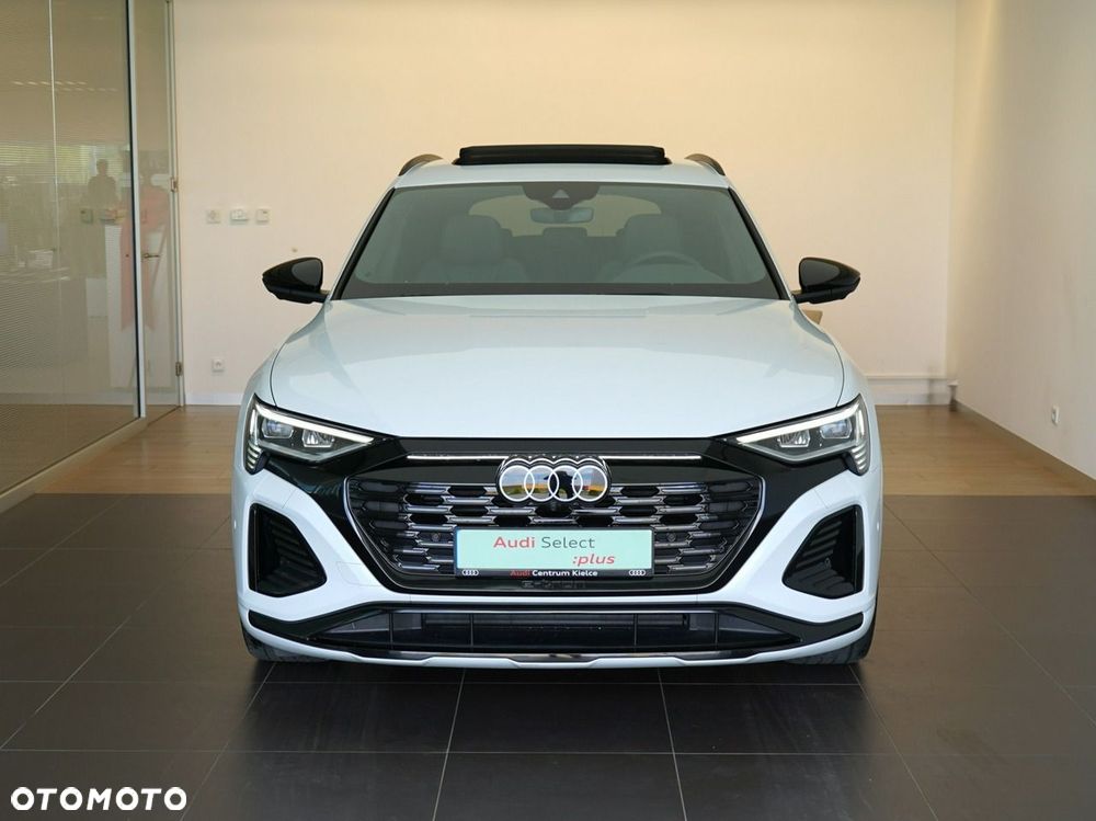 Audi Q8 - 7