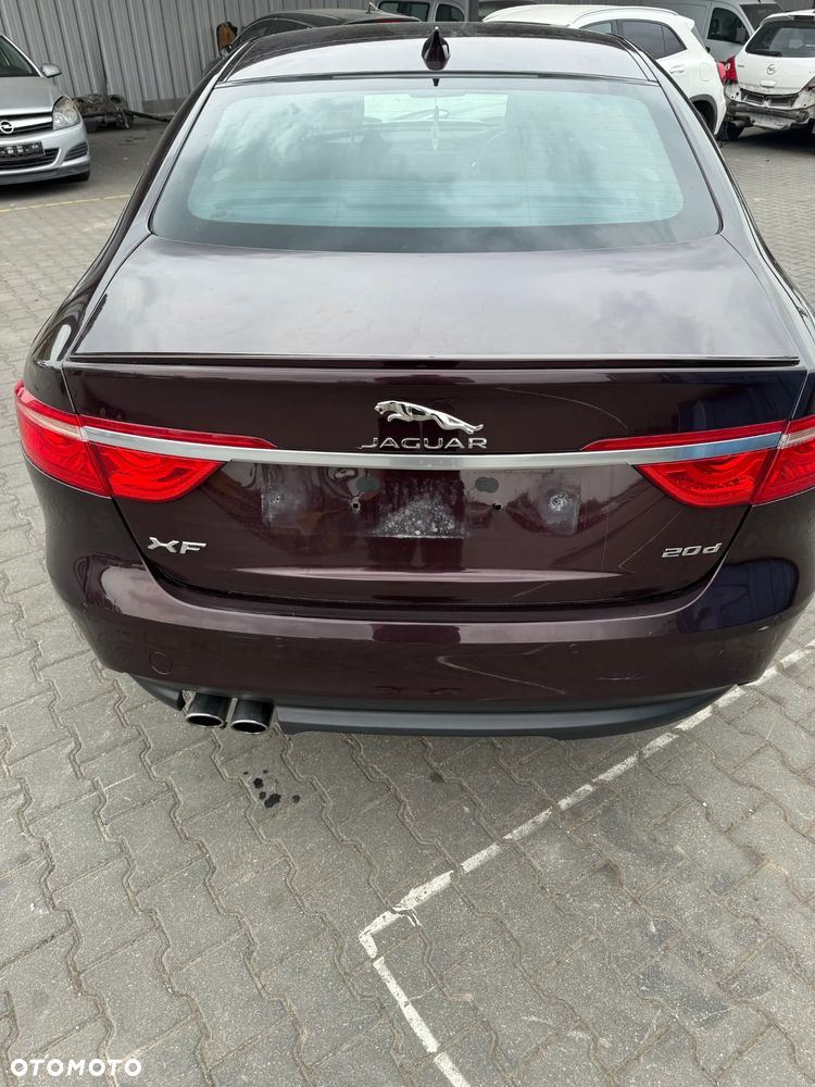 JAGUAR XF X260 CBR AURORA RED KLAPA BAGAŻNIKA KOMPLETNA
