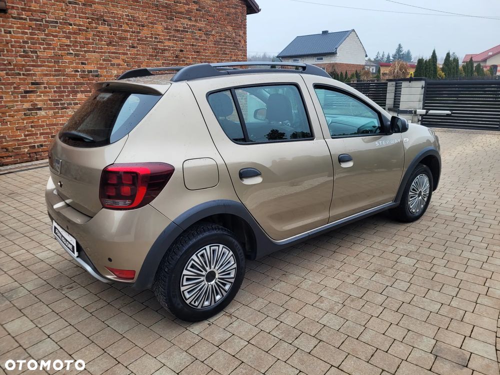 Dacia Sandero Stepway 0.9 TCe Laureate S&S - 8
