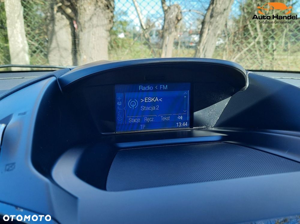 Ford Kuga 1.5 EcoBoost 2x4 Titanium - 27