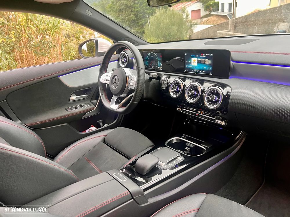 Mercedes-Benz CLA 250 e Shooting Brake AMG Line - 21