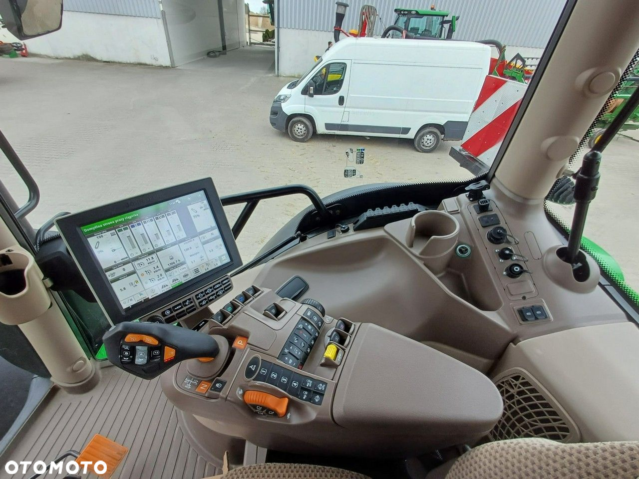 John Deere 6R250 - 13