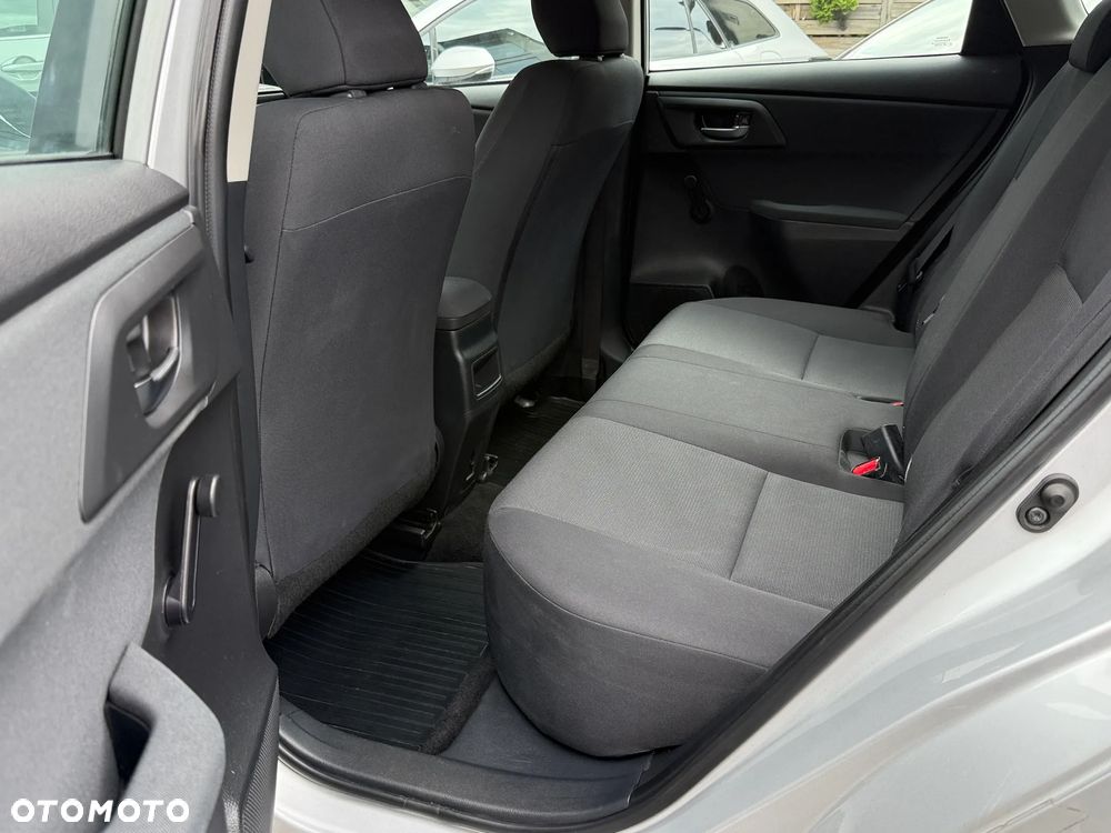 Toyota Auris 1.33 VVT-i Active - 12