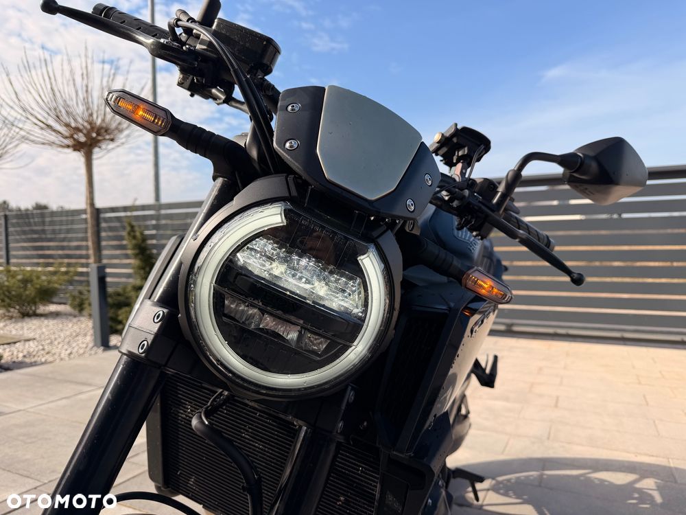 Honda CB - 7
