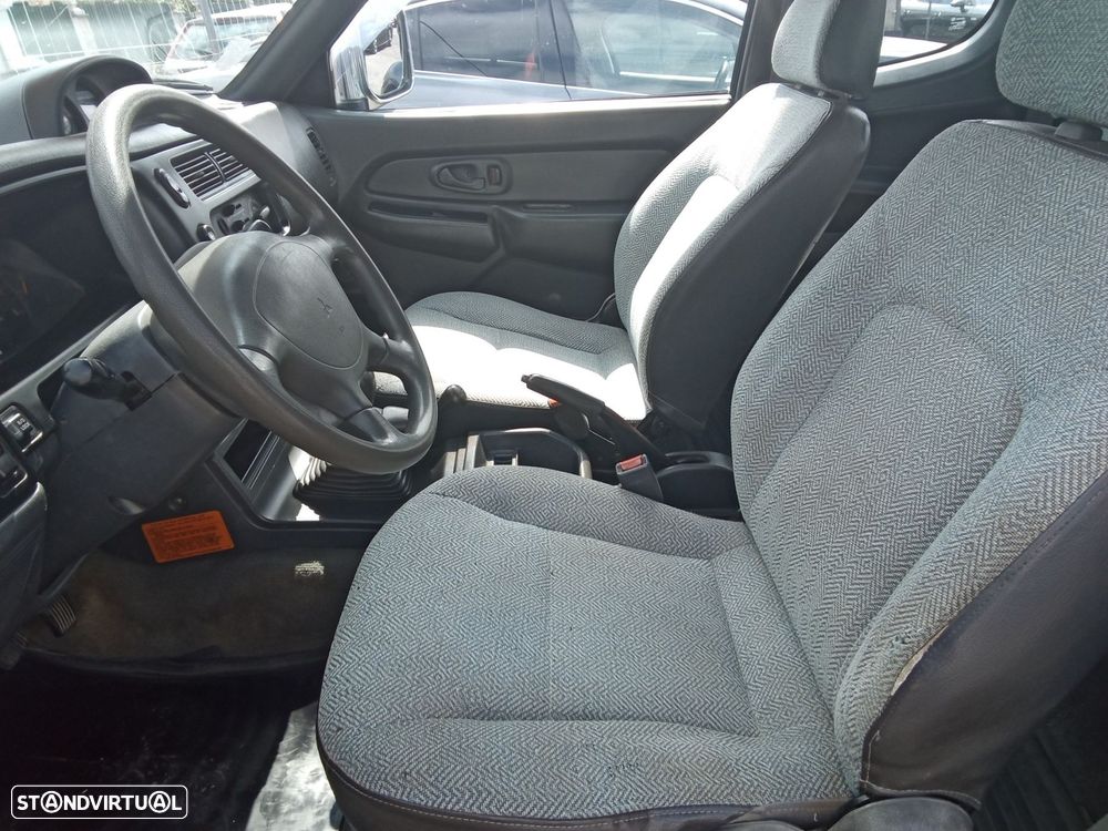 Mitsubishi L200 2.5 TD - 22