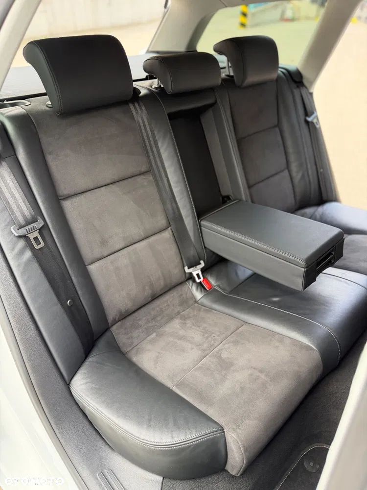 Audi A6 Avant 2.0 TDI DPF - 25