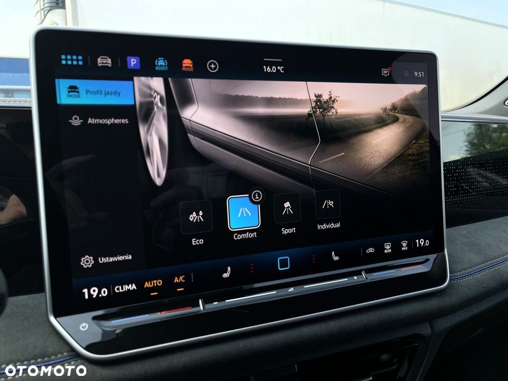 Volkswagen Tiguan 1.5 eTSI R-Line Plus DSG - 22