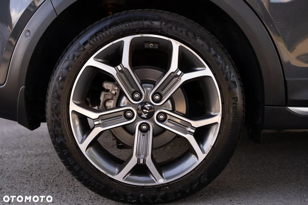 Kia XCeed - 16