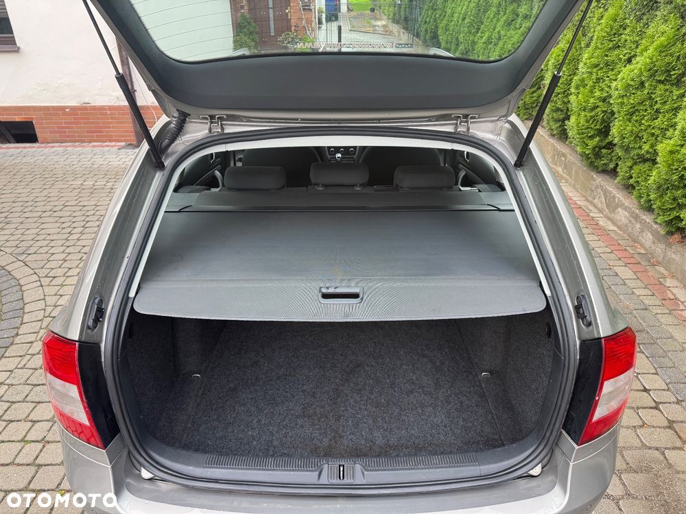 Skoda Octavia 1.6 TDI Ambiente - 11