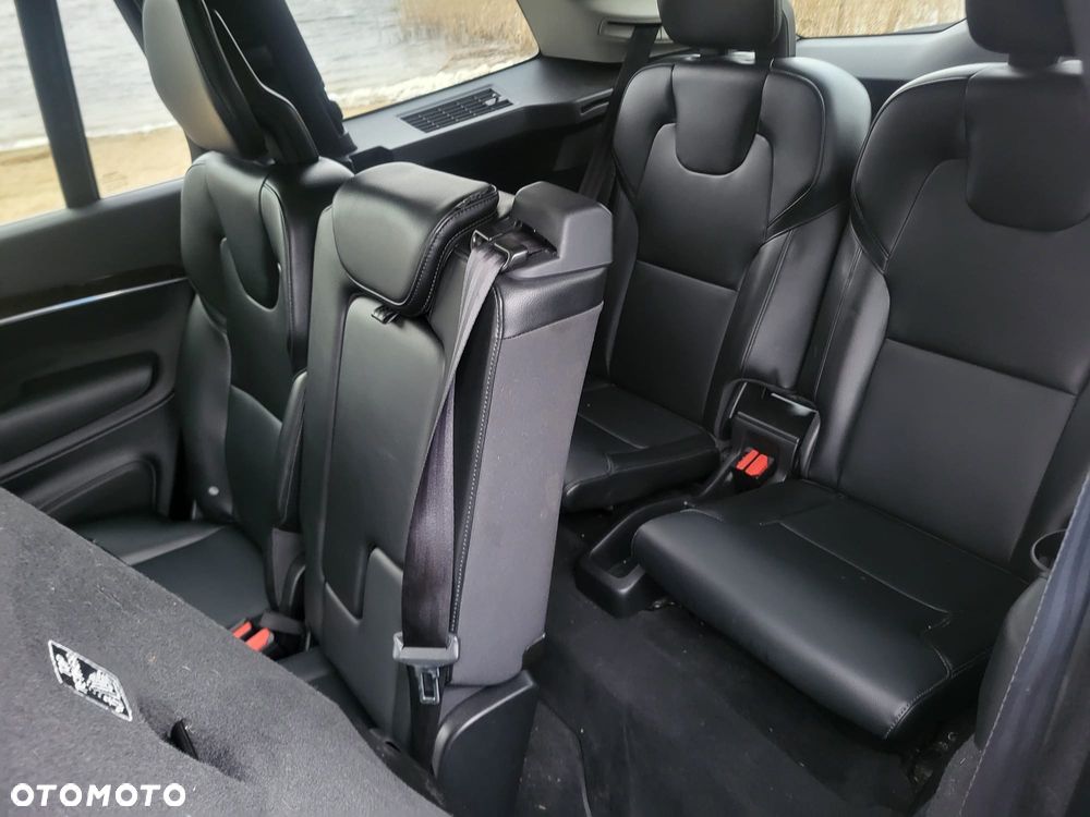 Volvo XC 90 T5 AWD Geartronic Momentum - 20