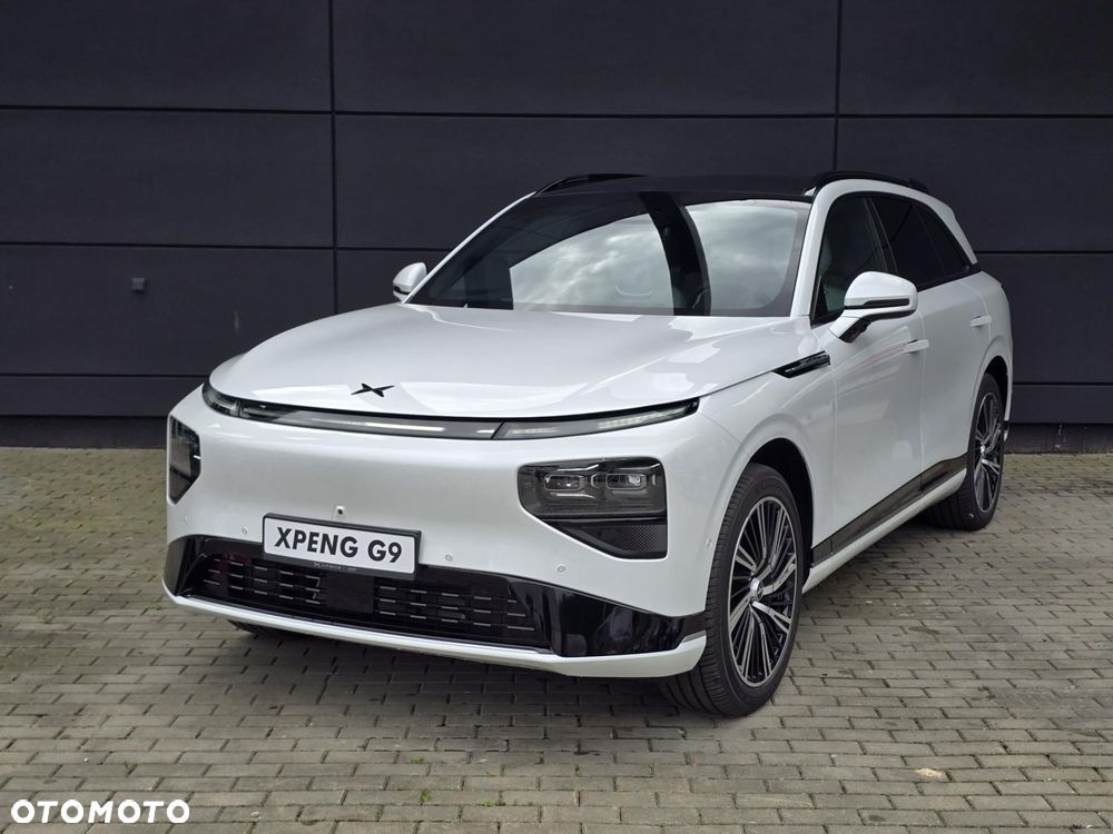 XPeng G9 94.6 kWh AWD Performance - 1