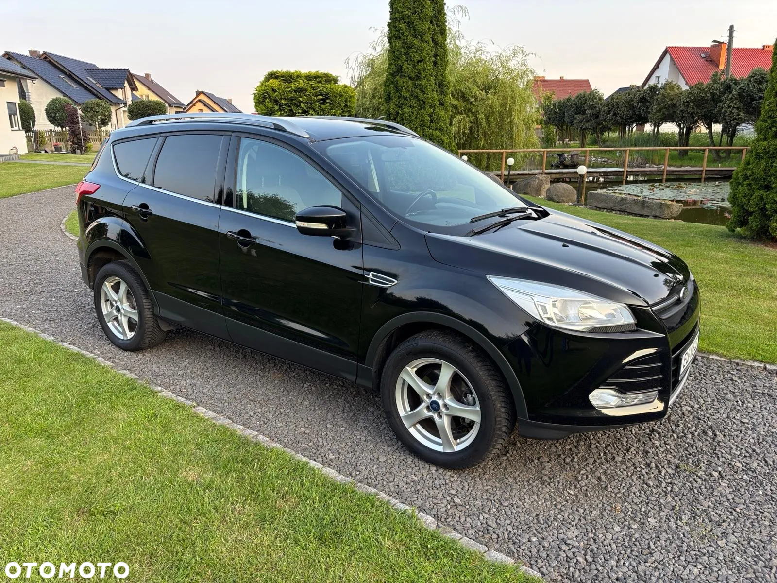 Ford Kuga 1.6 EcoBoost 2x4 SYNC - 3
