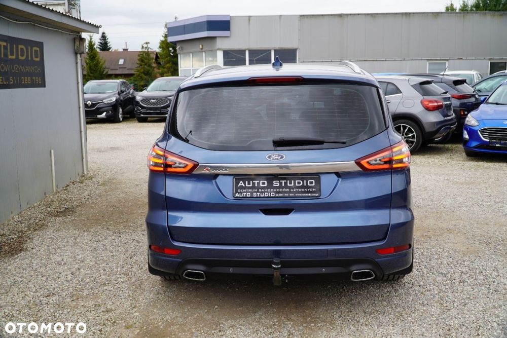 Ford S-Max - 35