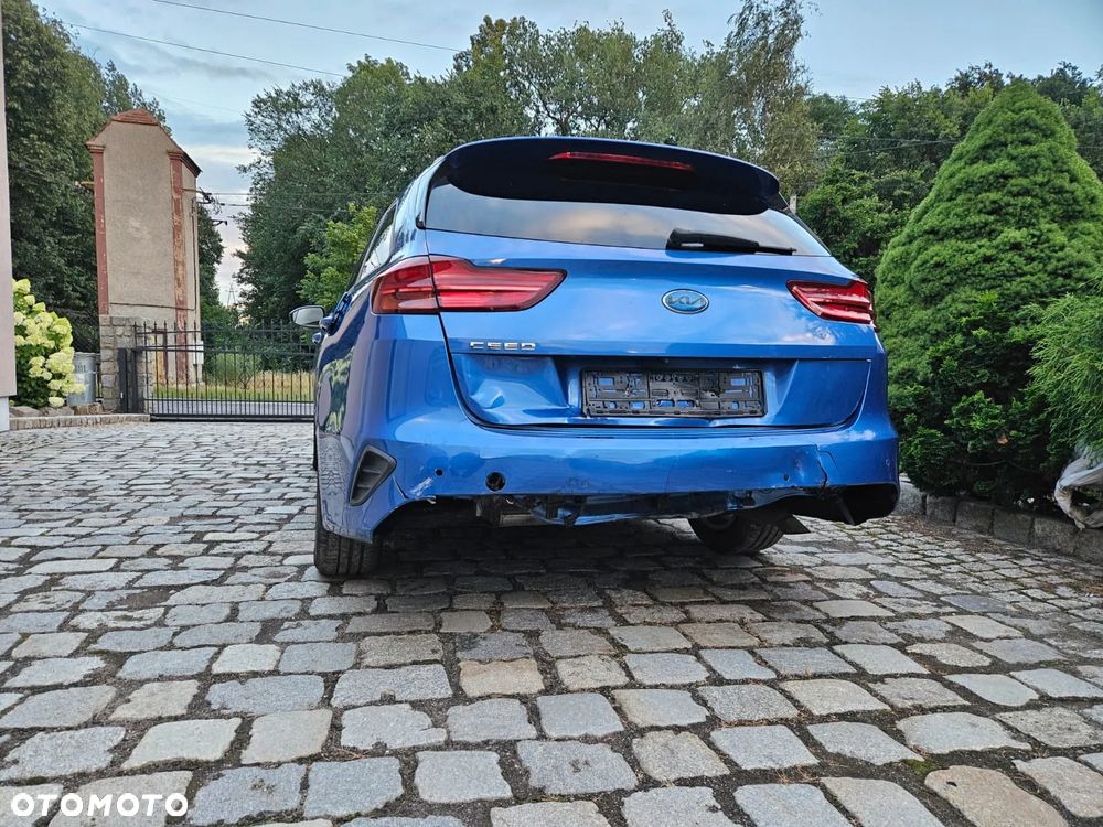 Kia Ceed 1.5 T-GDI OPF JBL Sound Edition - 10