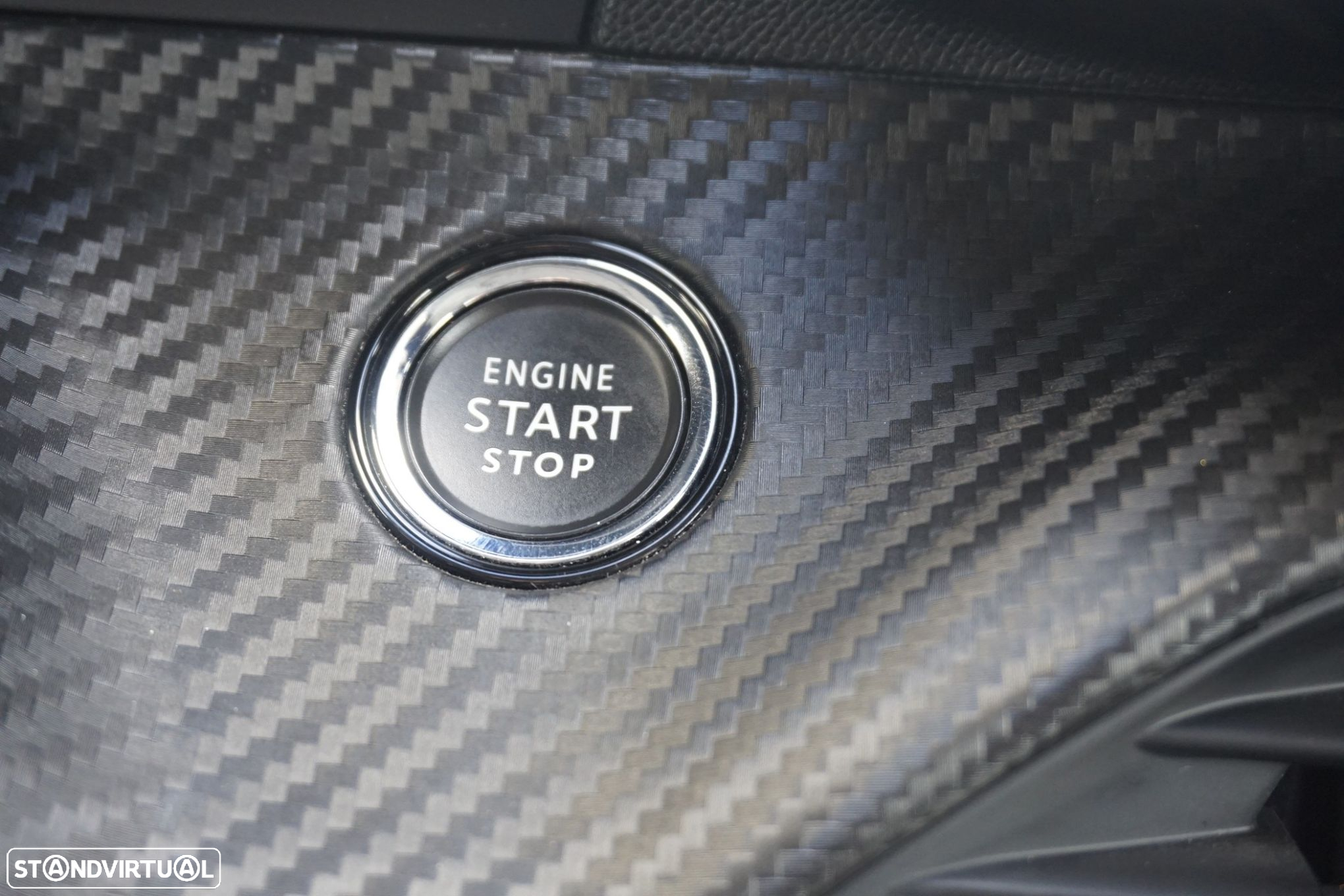 Peugeot 208 1.2 PureTech Allure - 21