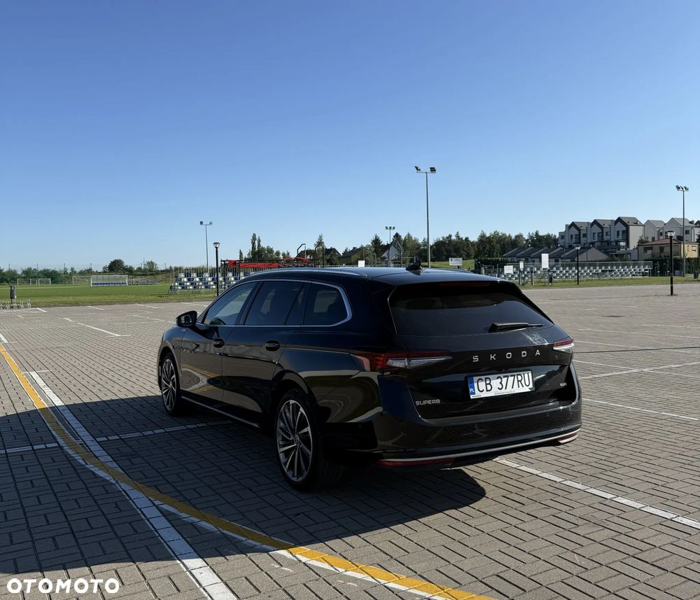 Skoda Superb 2.0 TDI SCR 4x4 L&K DSG - 13