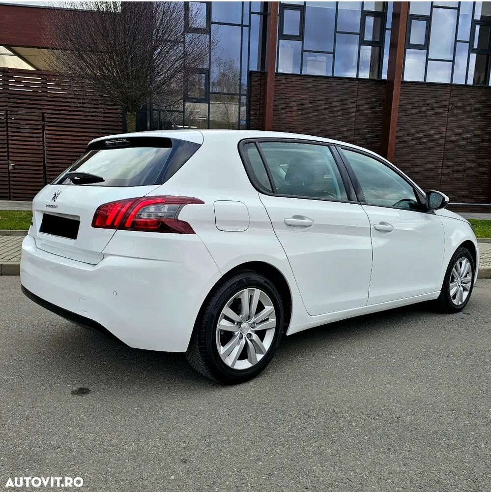 Peugeot 308 - 7