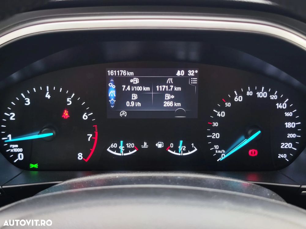 Ford Focus 1.0 EcoBoost Trend - 17
