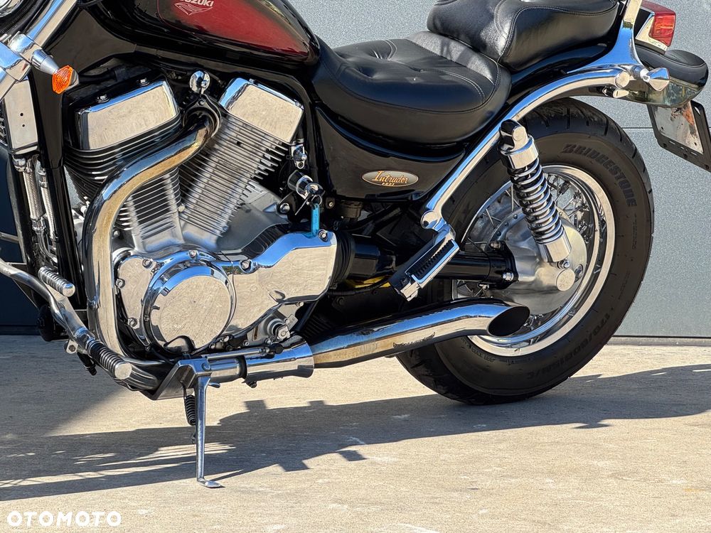 Suzuki Intruder - 20