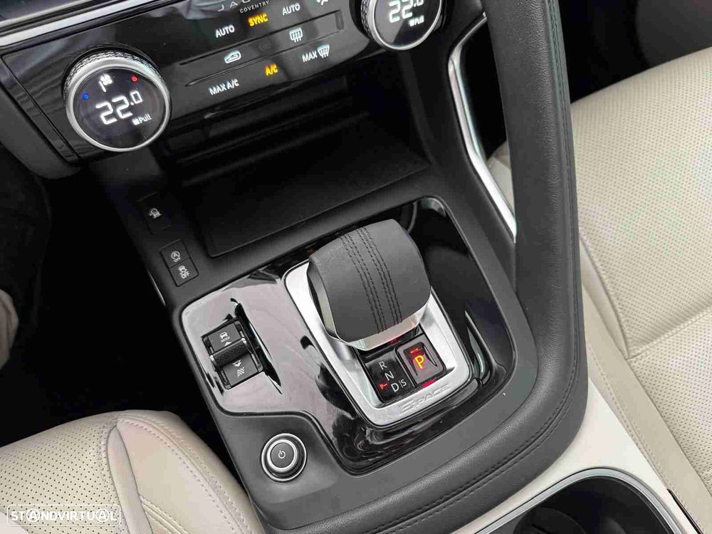 Jaguar E-Pace 1.5 P160 S Aut. - 19