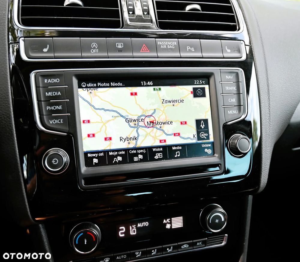 Volkswagen Polo 1.2 TSI (Blue Motion Technology) SOUND - 27