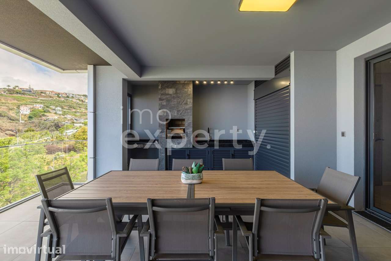 Apartamento T3 no Amparo, São Martinho - Grande imagem: 3/28