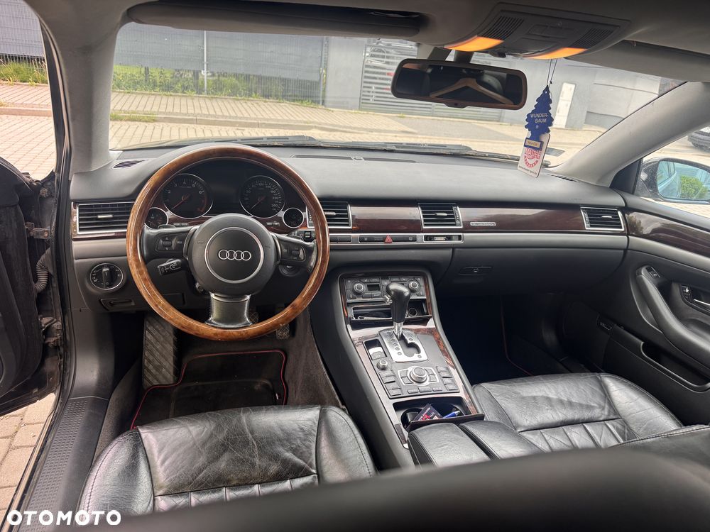 Audi A8 - 5