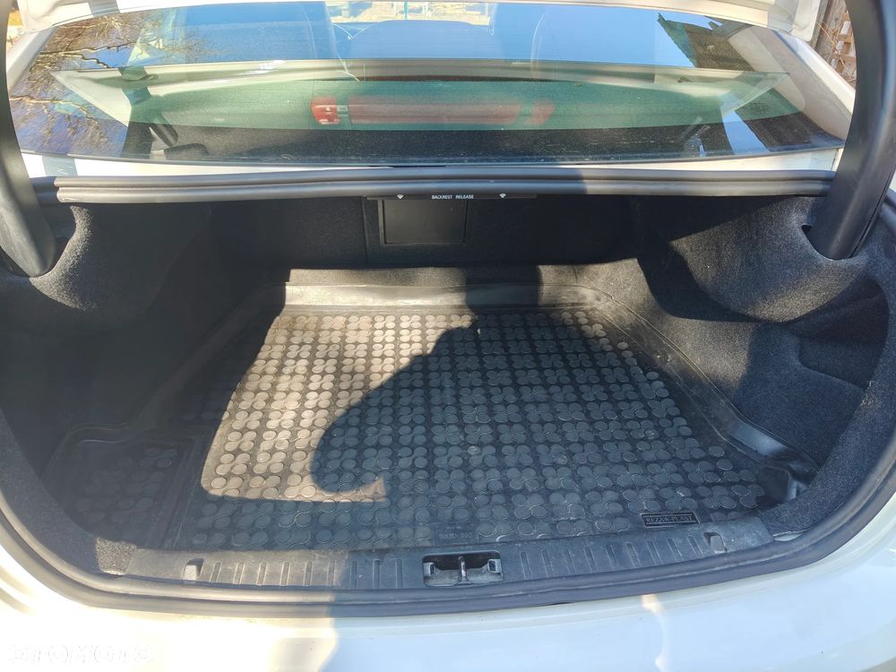 Volvo S60 D3 Geartronic Summum - 13